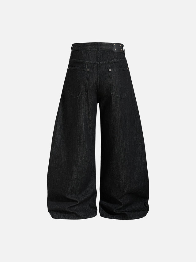 Eyelet-Embellished Chain Detail Baggy Jeans