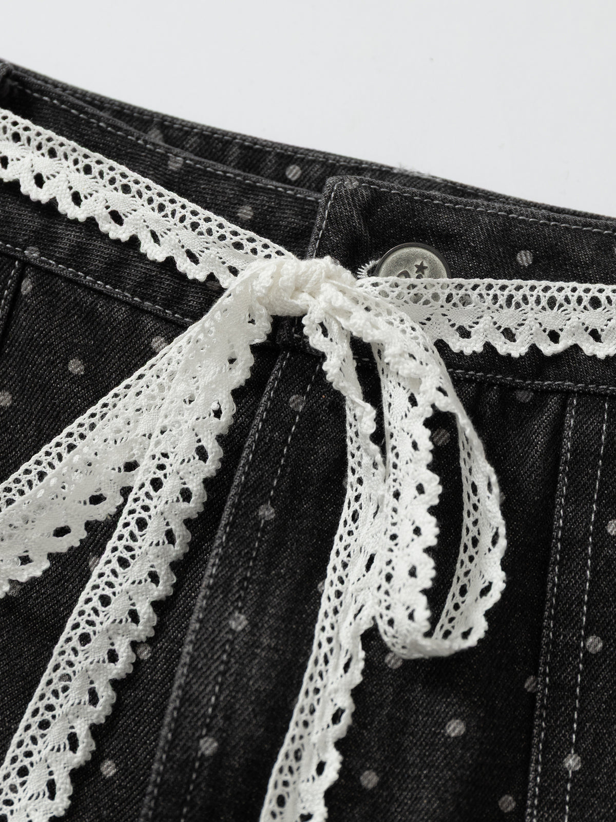 Polka-Dot Eyelet Grommet Lace-Belt Wide-Leg Denim Jorts
