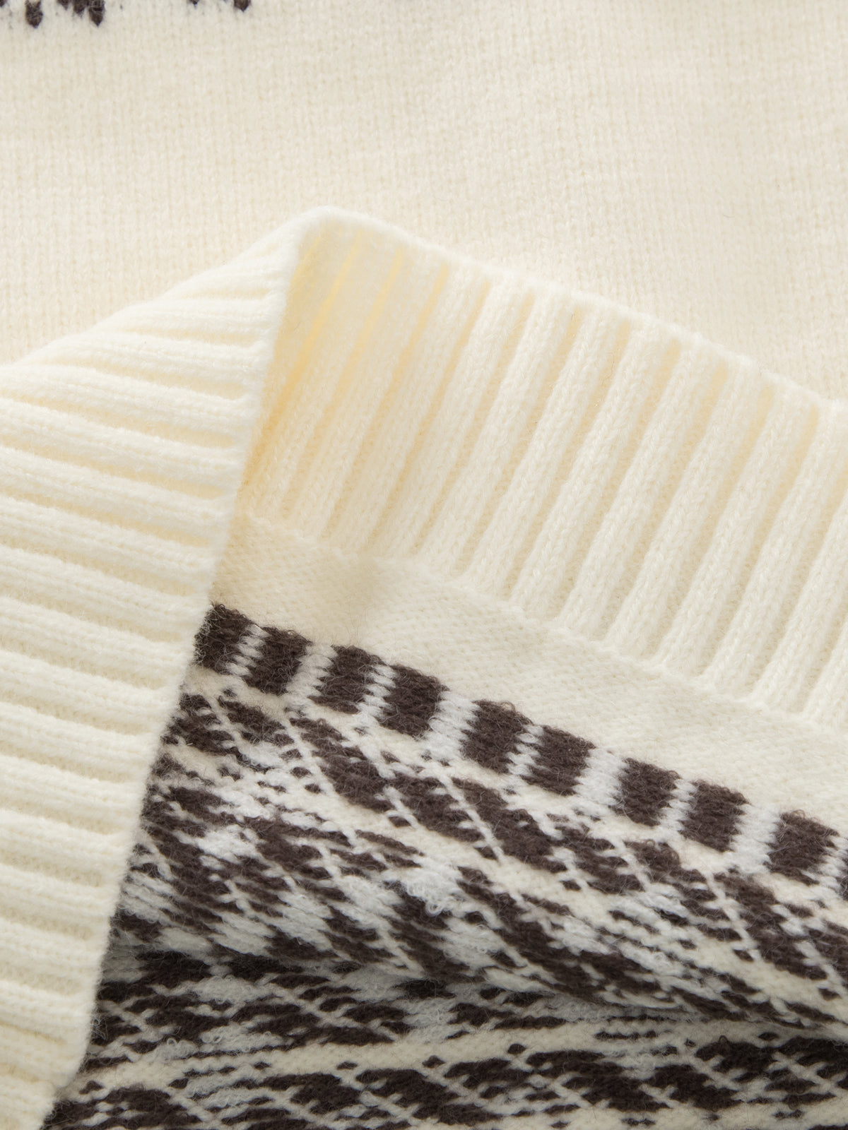Fair Isle Dachshund Pattern Fold-Over Off-Shoulder Slim Knit Sweater
