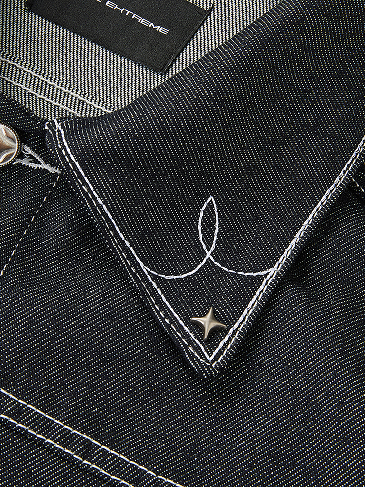 Rivets and Side Seam Stitching Boxy Fit Denim Jacket