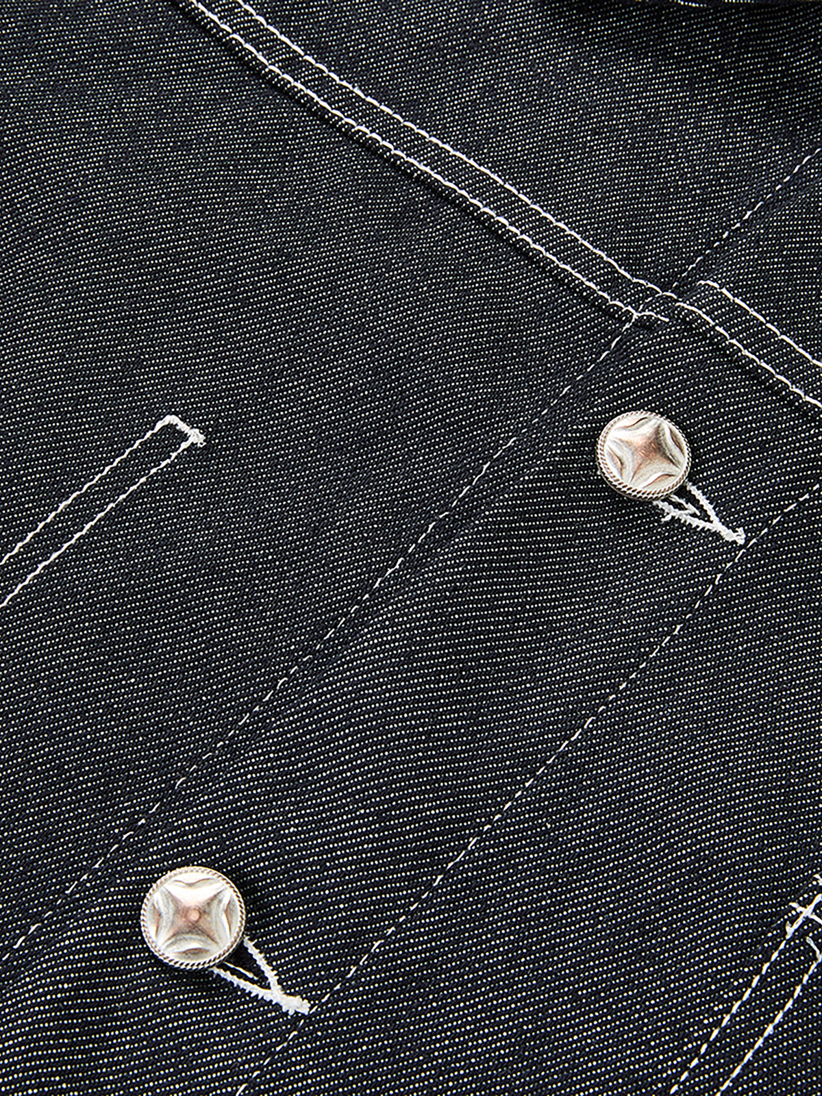 Rivets and Side Seam Stitching Boxy Fit Denim Jacket