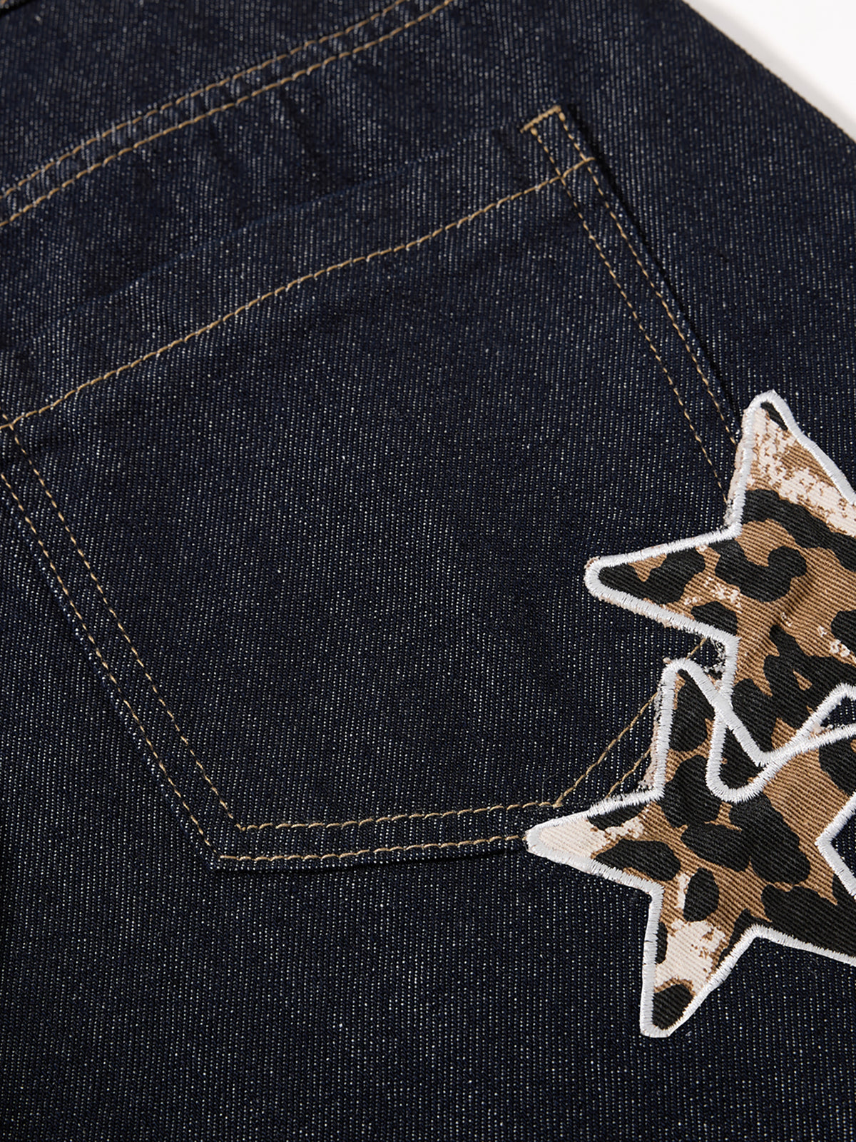 Leopard Patch Star Super-Baggy Denim Jeans